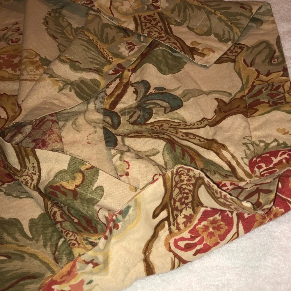 Pottery Barn Floral Standard Pillow Shams Set of Two, Tan with Floral Print, EUC